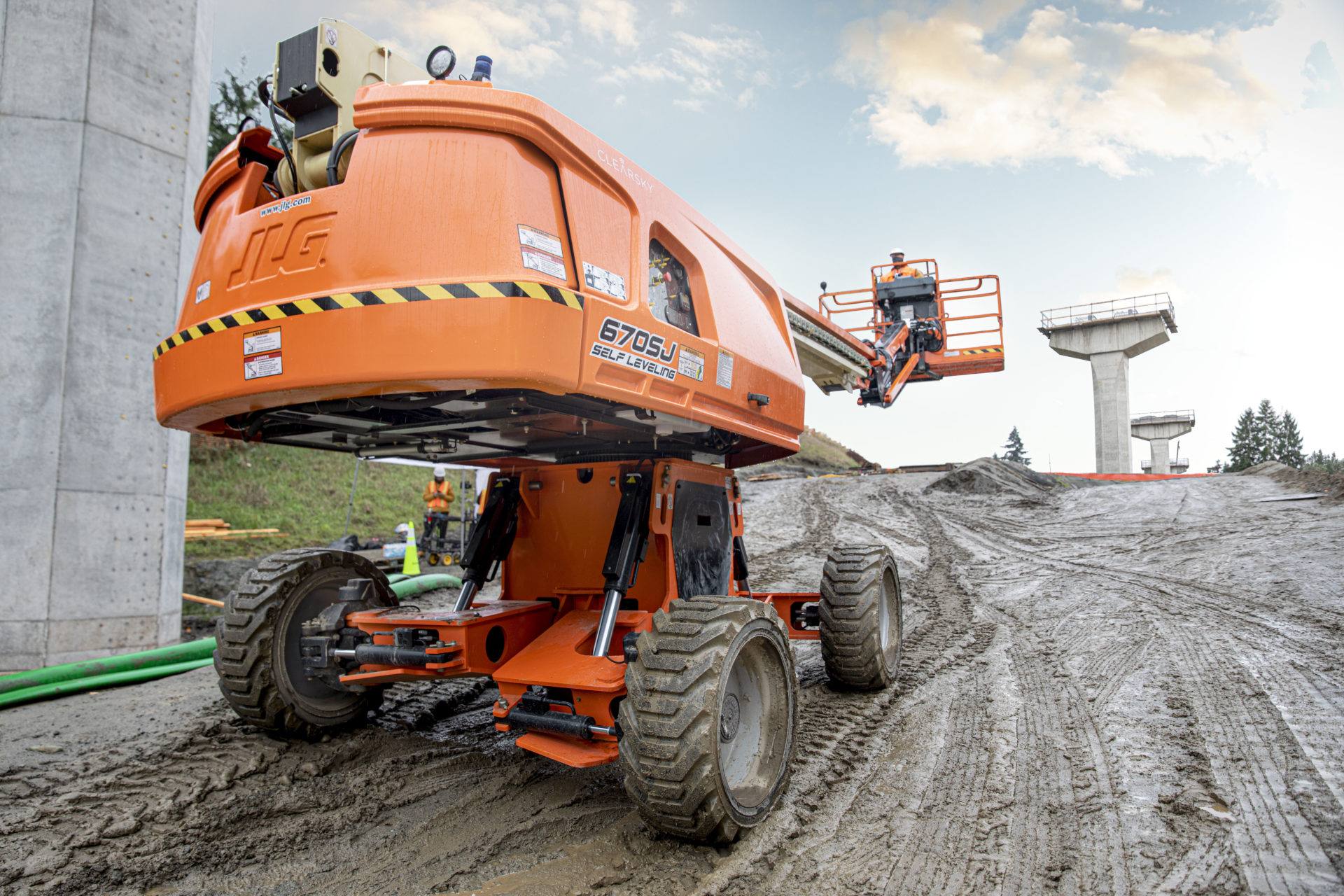 JLG Industries is once again seeking to change the way people work at heigh...